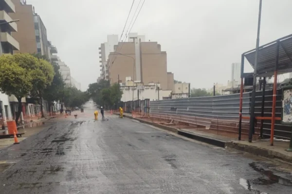 «Avenida Vélez Sarsfield Restaurada: Tráfico Normal»