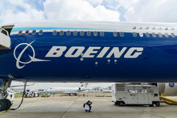 «Muerte de Ex-empleado de Boeing Tras Testificar»