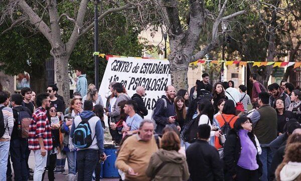 «Marcha 23A en Entre Ríos: Defensa Educativa»